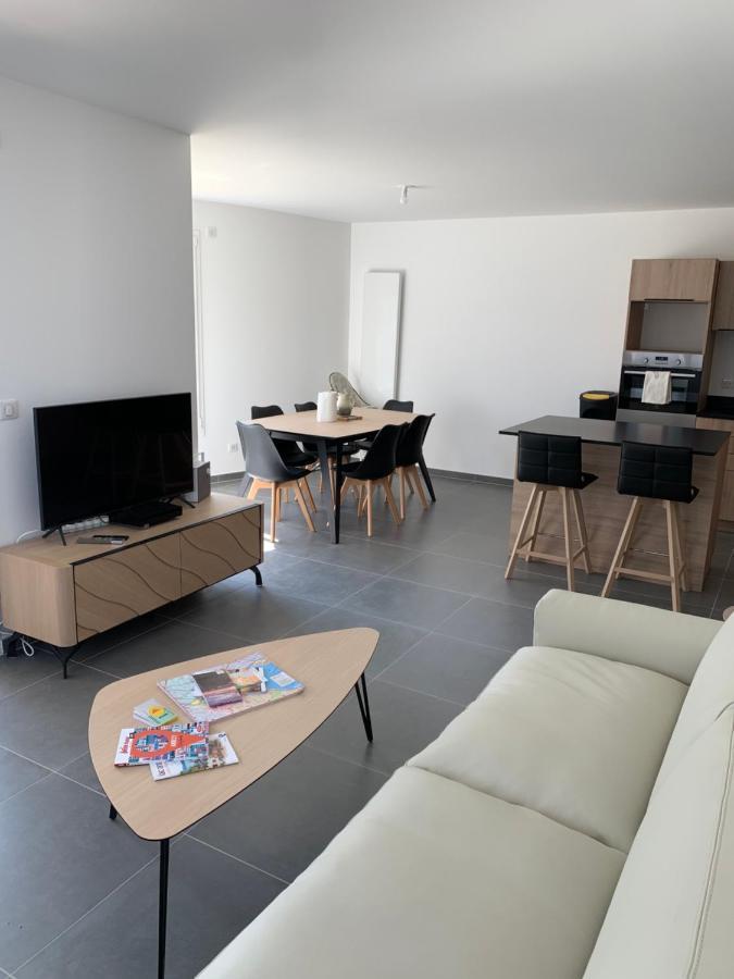 O Pure Apartment Анси Екстериор снимка