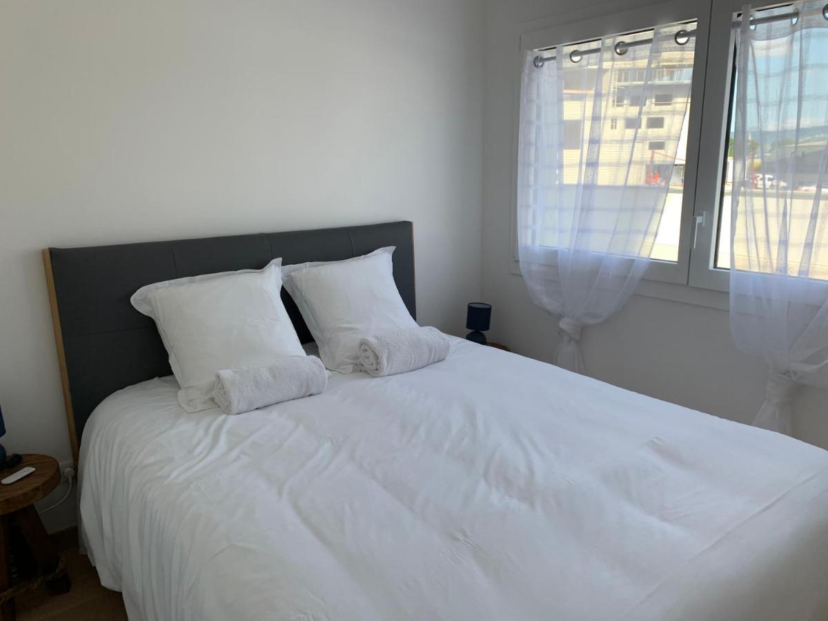 O Pure Apartment Анси Екстериор снимка