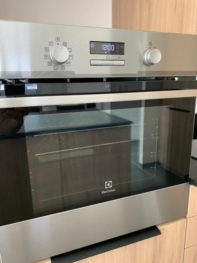 O Pure Apartment Анси Екстериор снимка