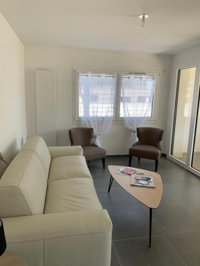 O Pure Apartment Анси Екстериор снимка