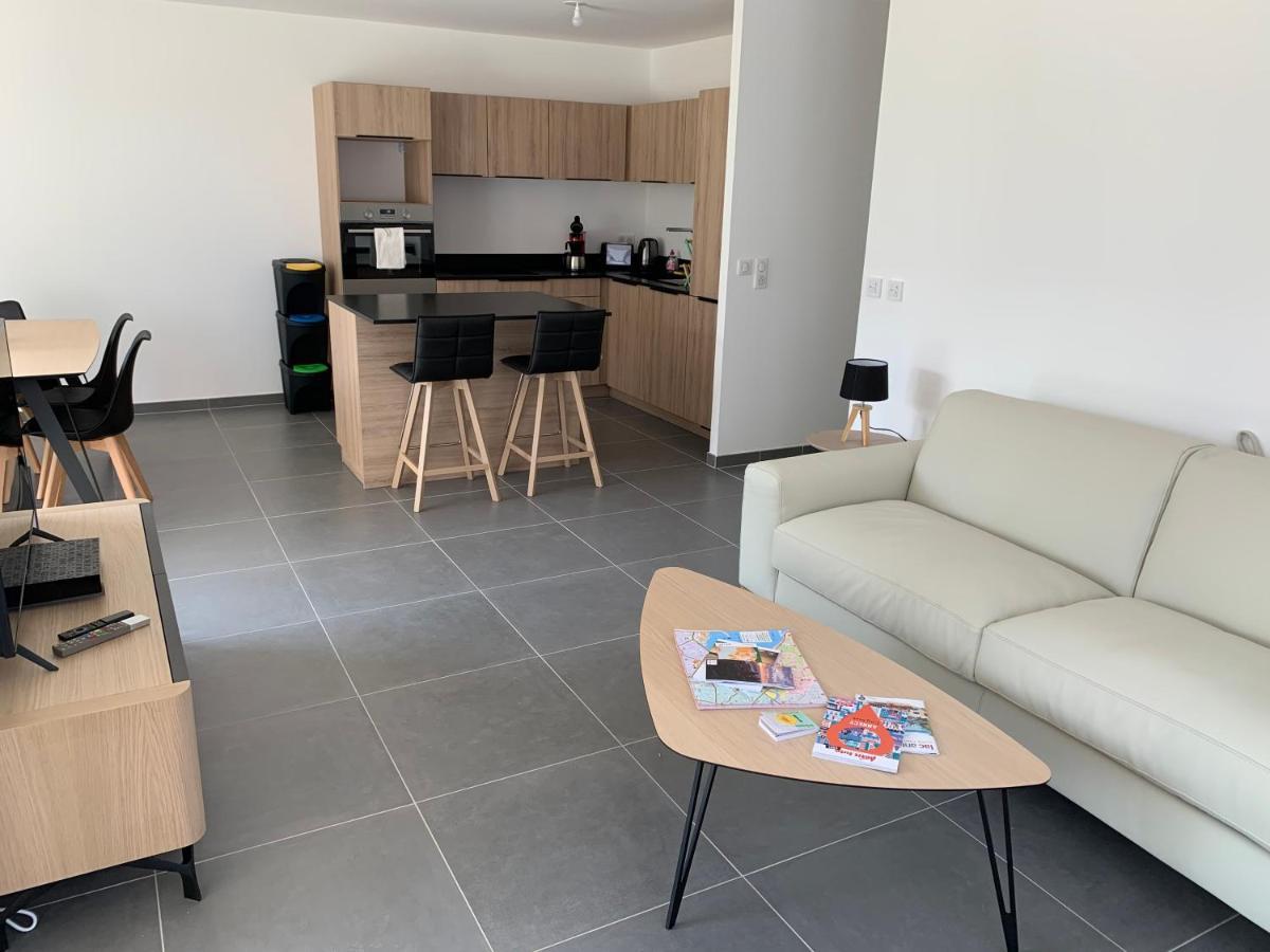 O Pure Apartment Анси Екстериор снимка