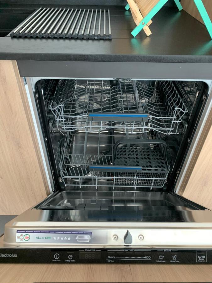 O Pure Apartment Анси Екстериор снимка